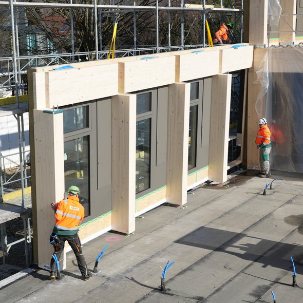 Ingenieurholzbau Windisch Neubau Schulanalge Dohlenzelg Elementbau Fassadenbau title=