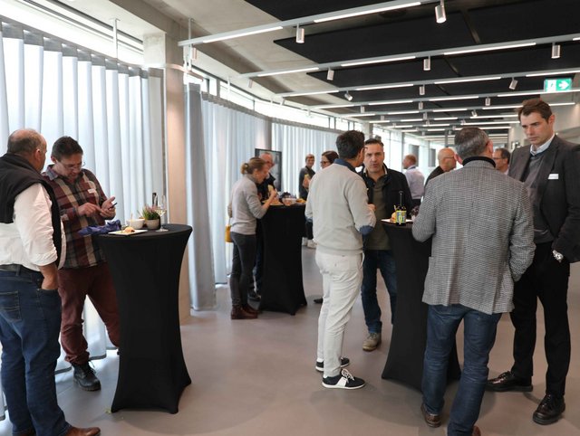 Outsight02 Kundenevent Zürich Fassadenbau Neubau Kriminalabteilung Stadtpolizei Outsight02 Kundenevent Zürich Fassadenbau Neubau Kriminalabteilung Stadtpolizei