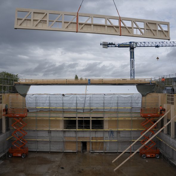 Ingenieurholzbau Windisch Neubau Schulanalge Dohlenzelg Elementbau Fassadenbau title=