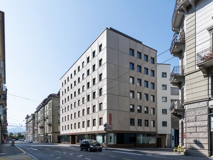 Fassadenbau Luzern Fassadensanierung Raiffeisenbank Glasfaserbeton