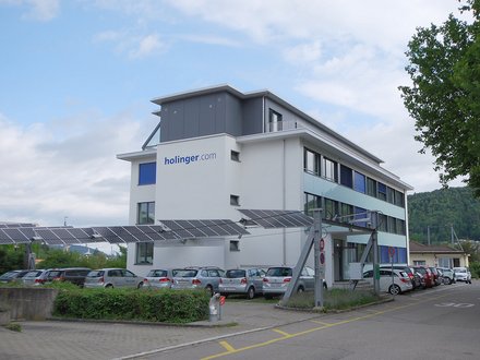 Aufstockung eines Gewerbebaus in Holzelementbauweise