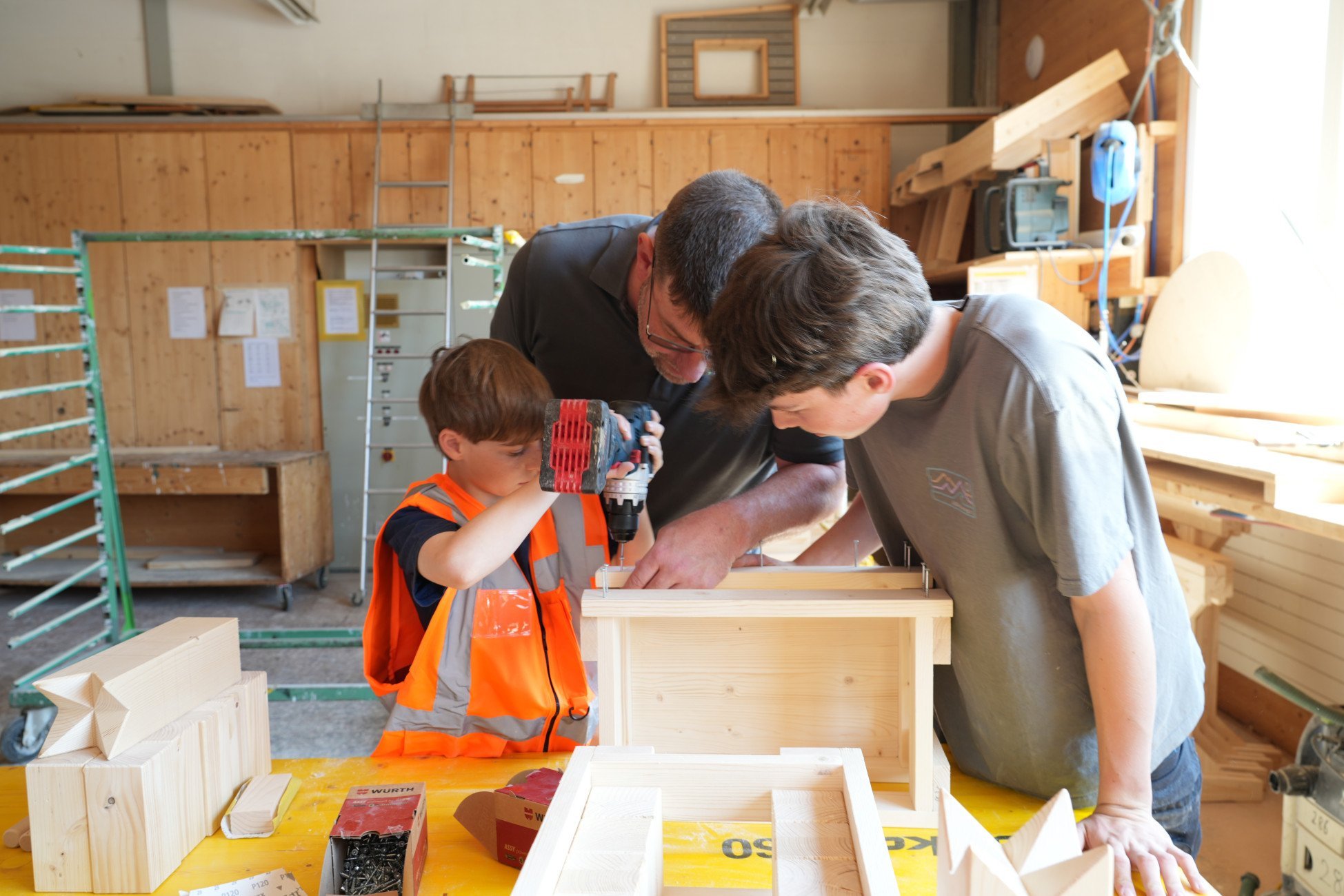 Mittwochs bei ERNE Schnuppertag Zimmermann Zimmerin EFZ bei HUSNER