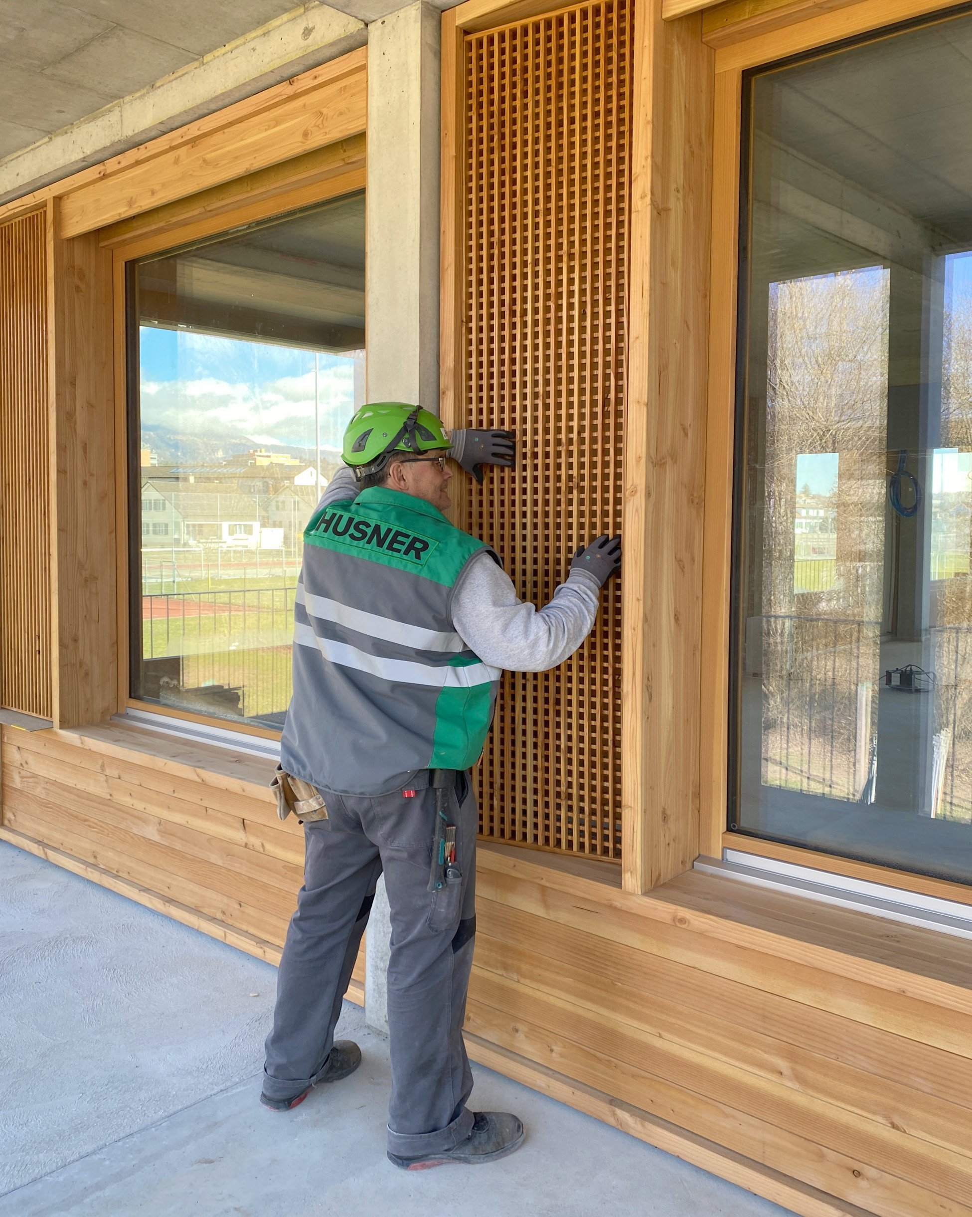Holzverkleidungen Schule Brühl Solothurn