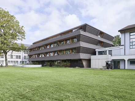 Neubau Schulhaus Bonstetten Elementbau Fassadenbau