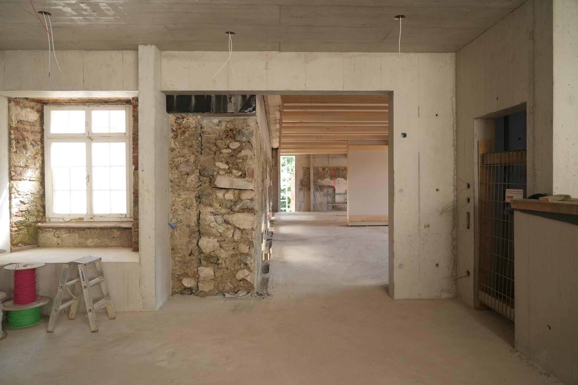 Wettingen Holzelementbau Umbau Erweiterung Schule