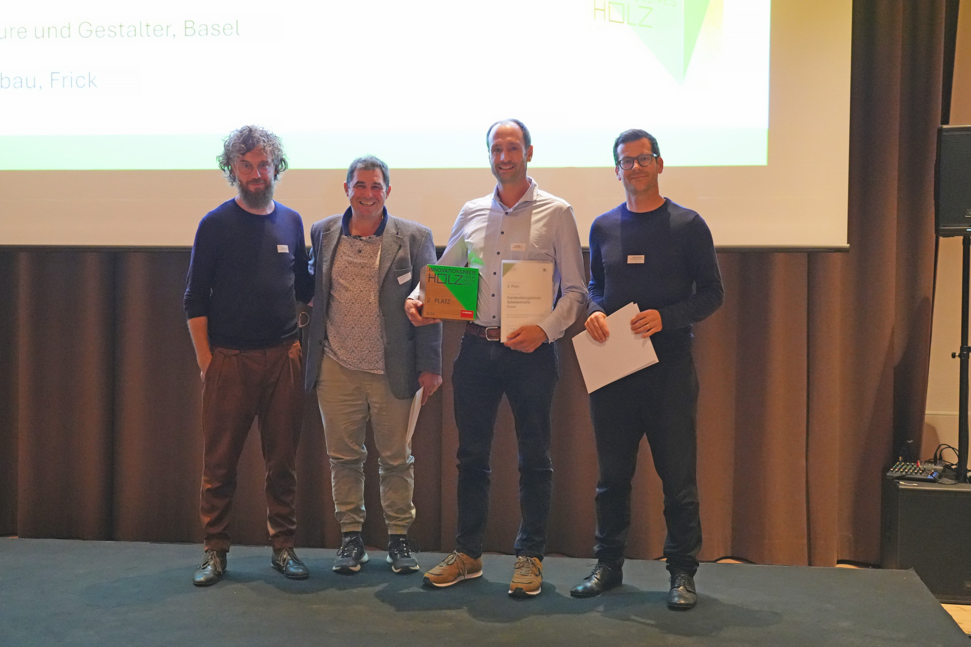 Innovationspreis_Holz_Lignum_Basel_2024_2. Rang Garderobengebäud