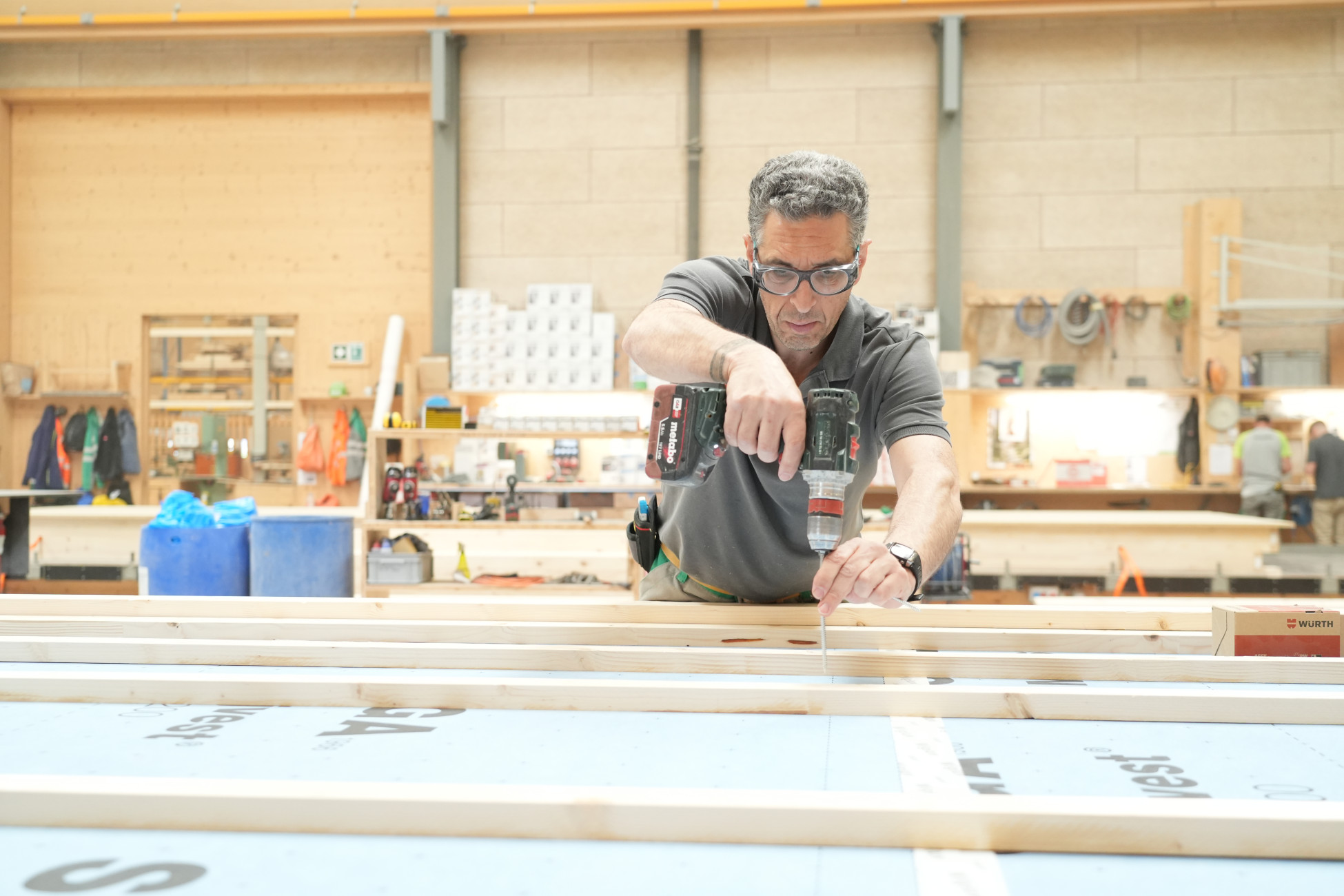 TU-Münchenstein-Neubau-Turnhalle-Sek-Lärchen-Elementbau-Gesamtleistungswettbewerb TU-Münchenstein-Neubau-Turnhalle-Sek-Lärchen-Elementbau-Gesamtleistungswettbewerb